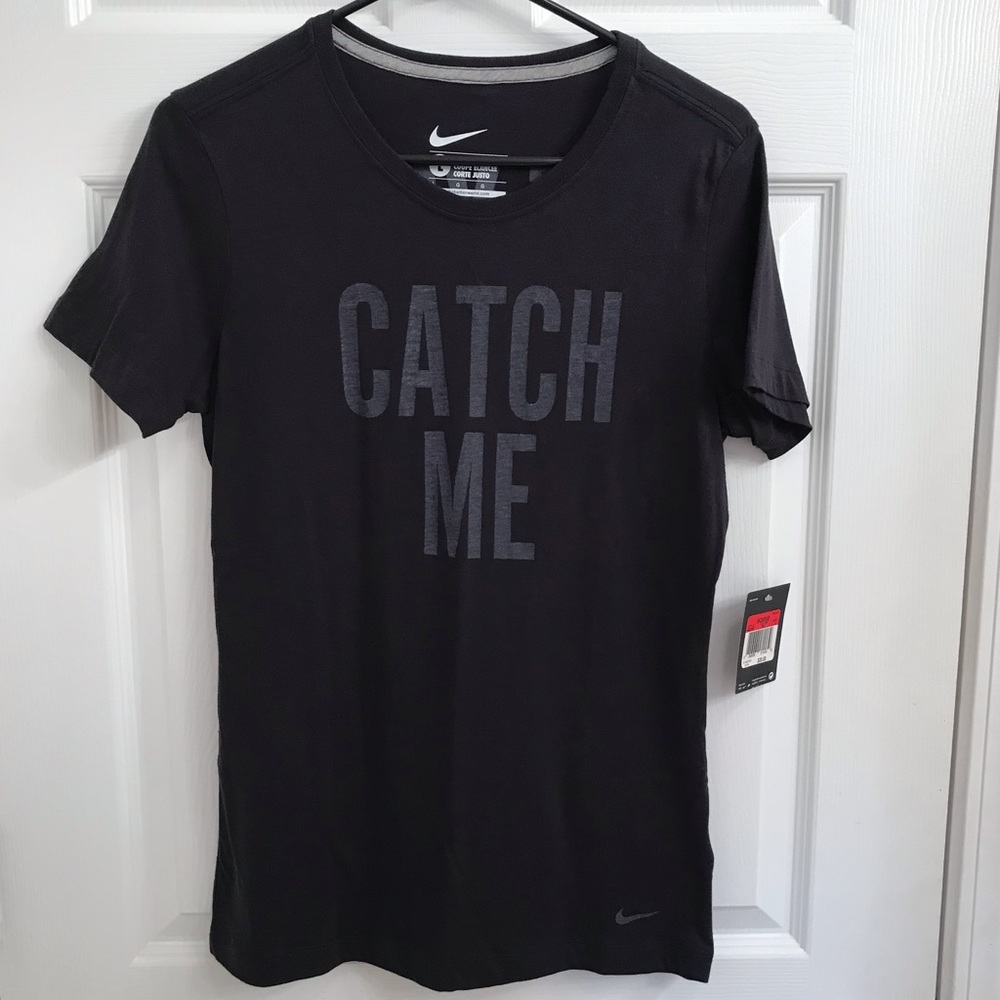 NIKE Short Sleeve Shirt Tee Catch Me Slim Fit LG NWT